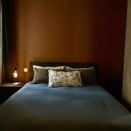 Airport Accommodation Bedroom With Your Own Private Bathroom Self Check In And Self Check Out Air-Condition Included Mqabba Eksteriør bilde